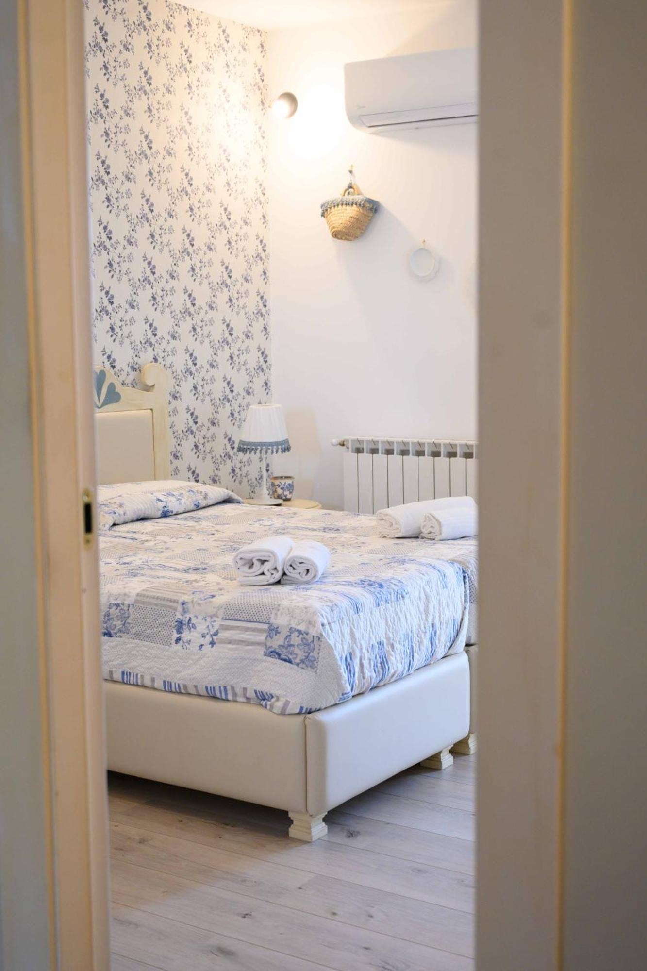 Bed and Breakfast Etna Casa Del Sole Ніколозі Екстер'єр фото